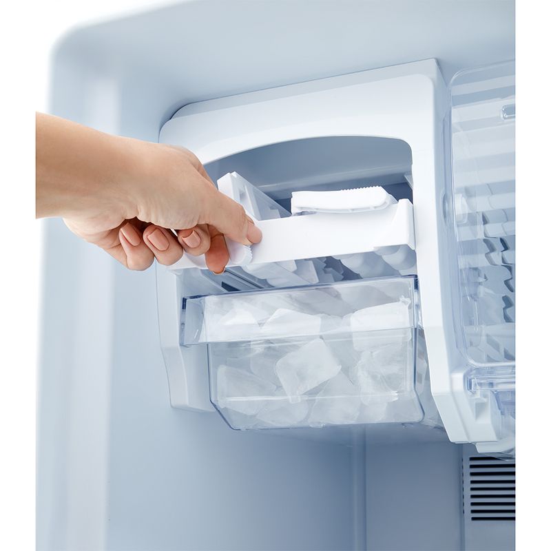 08-geladeira-panasonic-bt50-frost-free-b