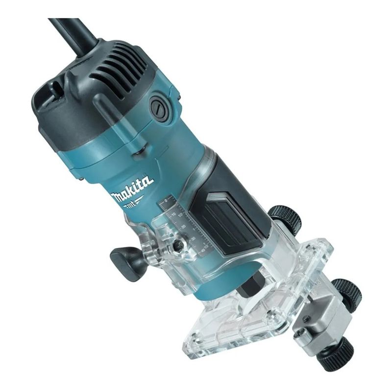 3-tupia-makita-m3700b-530w-capa