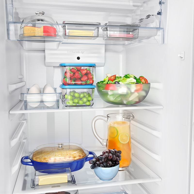 08-geladeira-panasonic-bt41pd1wb-frost-f