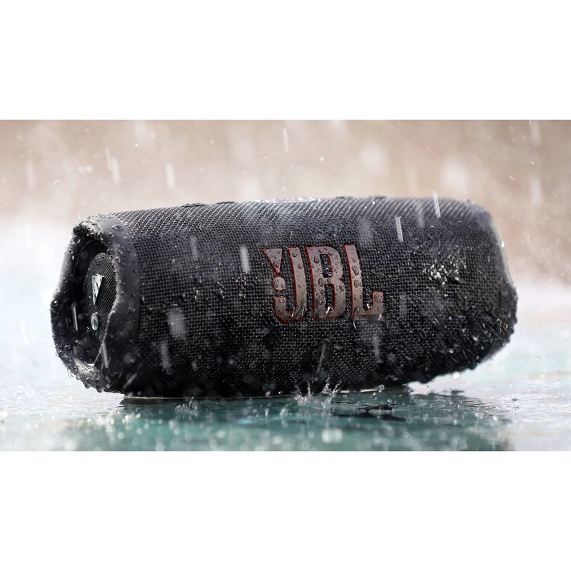09-jbl-charge5-preto