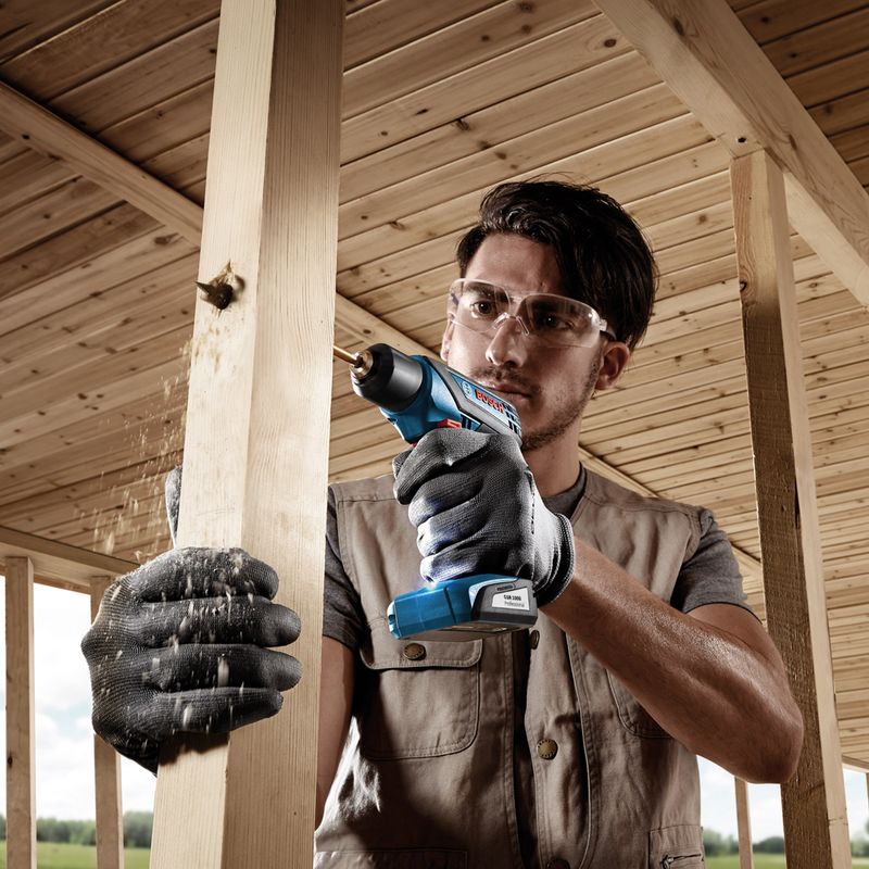 04-furadeira-parafusadeira-bateria-bosch