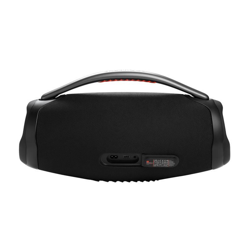 06-jbl-boombox3