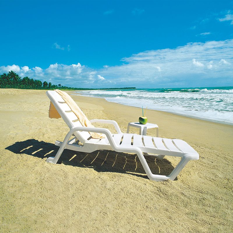 espreguicadira-tramontina-pvc-branca-3pr