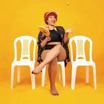 06-cadeira-pvc-mor-bistro