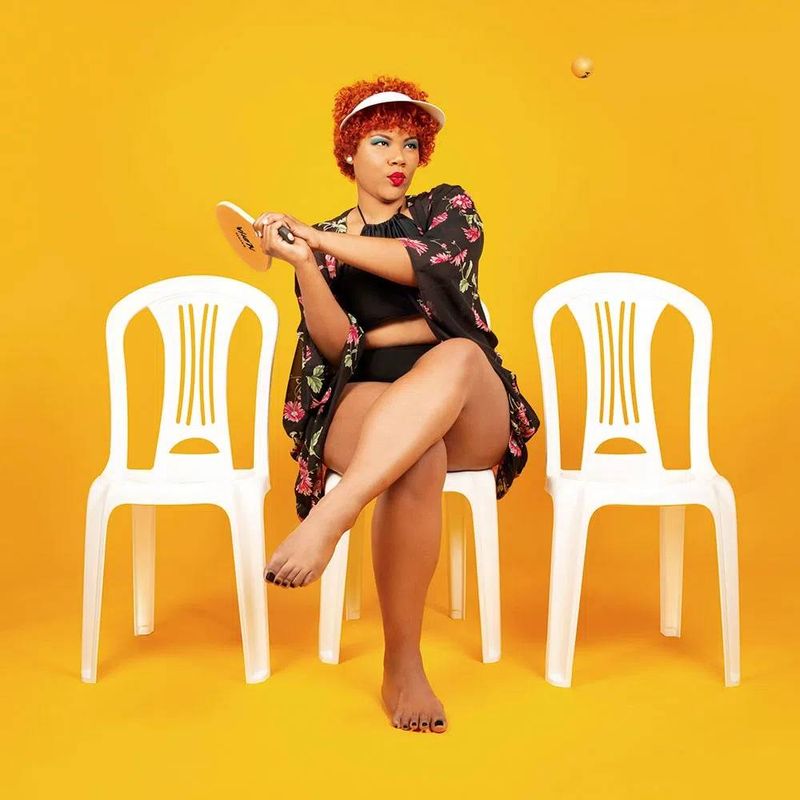 07-cadeira-pvc-mor-bistro