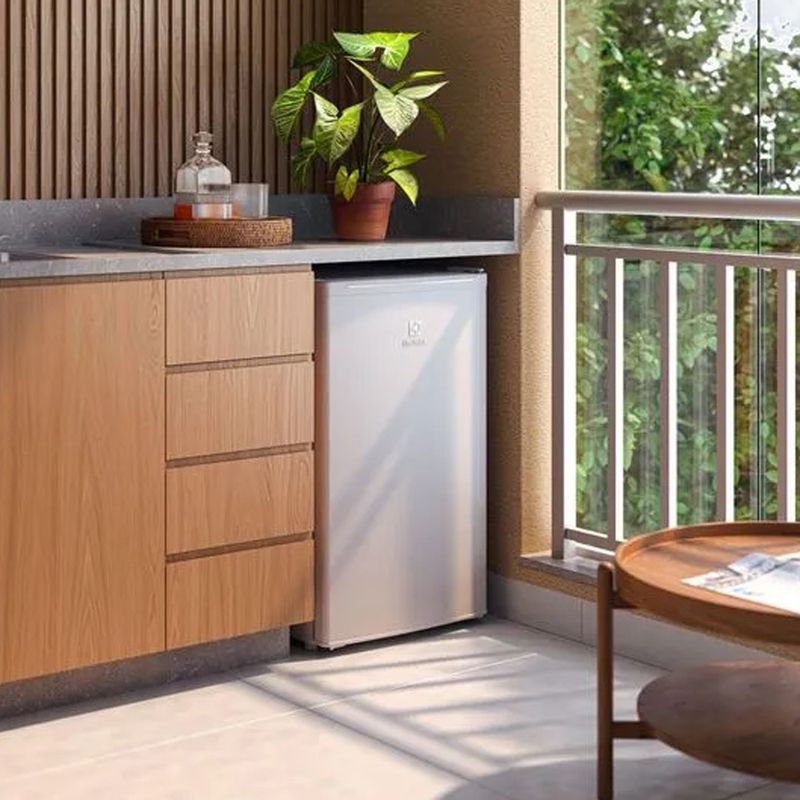 frigobar-electrolux-branco-06