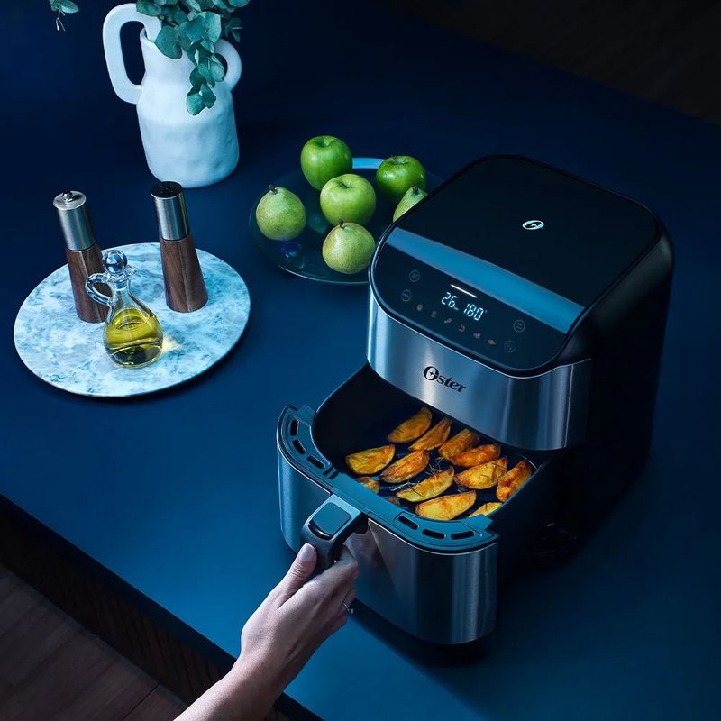 03-fritadeira-oster-air-fry-5lt-ofrt930